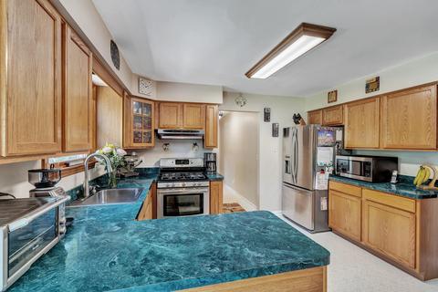 369 Sapphire Dr, Jackson, NJ 08527 photo 22