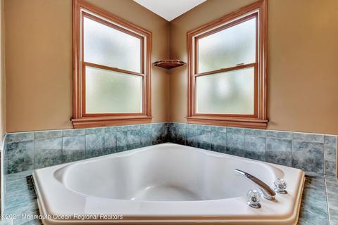 369 Sapphire Dr, Jackson, NJ 08527 photo 44