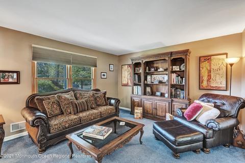 369 Sapphire Dr, Jackson, NJ 08527 photo 12