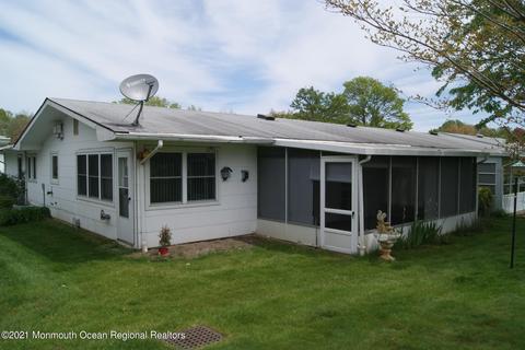 39 Blake Cir, Brick, NJ 08724 photo 22