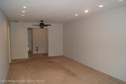 39 Blake Cir, Brick, NJ 08724 photo 8
