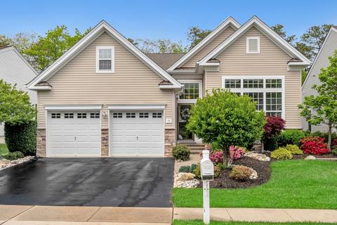 32 Arborridge Dr, Forked River, NJ 08731 photo 2