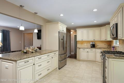 554 Baxter St, Brick, NJ 08723 photo 11