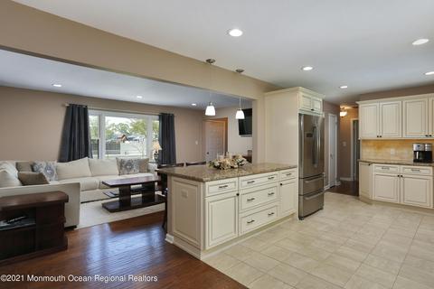 554 Baxter St, Brick, NJ 08723 photo 10