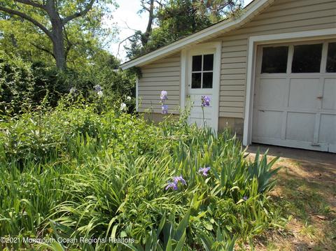 401 Avon Rd, Pine Beach, NJ 08741 photo 13