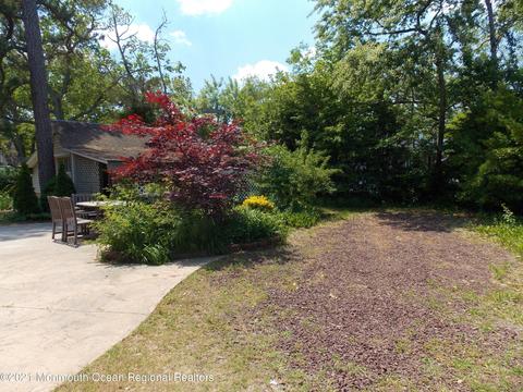 401 Avon Rd, Pine Beach, NJ 08741 photo 16