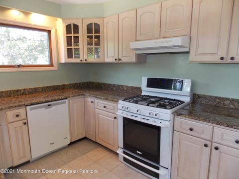 401 Avon Rd, Pine Beach, NJ 08741 photo 35