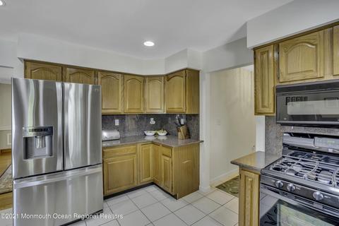 320 Mackenzie Dr, Jackson, NJ 08527 photo 23