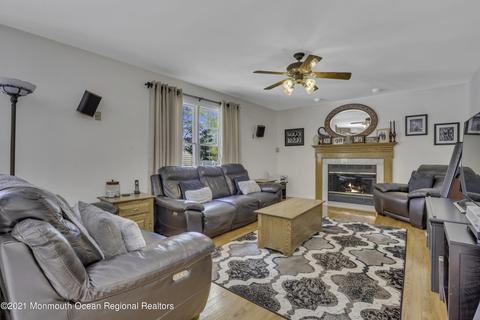 320 Mackenzie Dr, Jackson, NJ 08527 photo 29