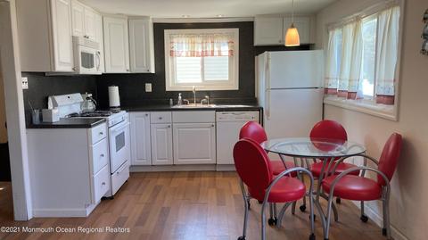 76 Illinois Ave, Waretown, NJ 08758 photo 3