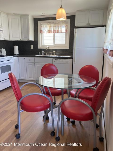 76 Illinois Ave, Waretown, NJ 08758 photo 4