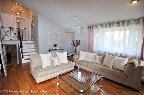 40 Albert Dr, Parlin, NJ 08859 photo 3