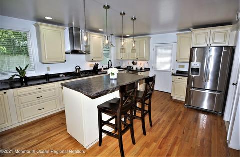 40 Albert Dr, Parlin, NJ 08859 photo 9