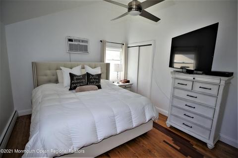 40 Albert Dr, Parlin, NJ 08859 photo 16