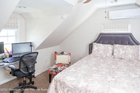 65 E William St, Fords, NJ 08863 photo 14