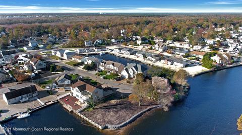 912 Shenandoah Dr, Forked River, NJ 08731 photo 17