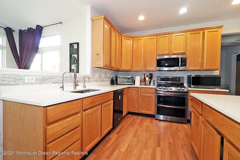 19 James Dr, Waretown, NJ 08758 photo 18