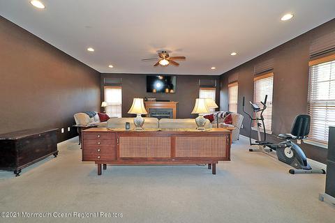 19 James Dr, Waretown, NJ 08758 photo 23