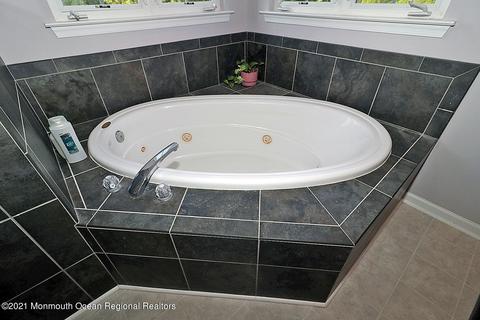 19 James Dr, Waretown, NJ 08758 photo 41