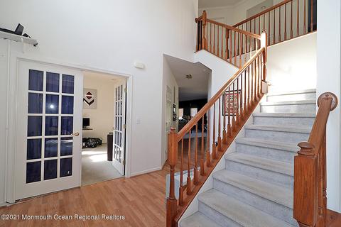 19 James Dr, Waretown, NJ 08758 photo 12