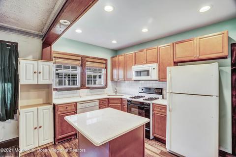 880 Stapleton Ave, Brick, NJ 08723 photo 19