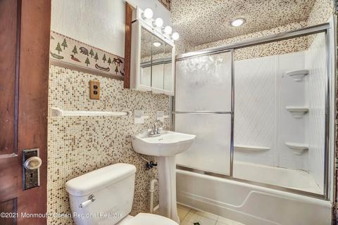 880 Stapleton Ave, Brick, NJ 08723 photo 14