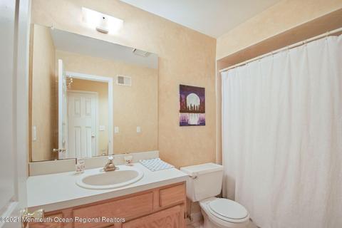 119 Redpine Loop, Old Bridge, NJ 08857 photo 10