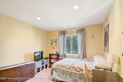 119 Redpine Loop, Old Bridge, NJ 08857 photo 14