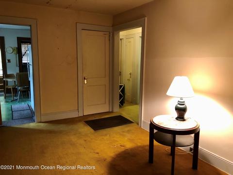 7 Springhill Rd, Matawan, NJ 07747 photo 5