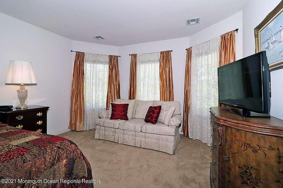  8 Cooper Ct, Cream Ridge, NJ 08514 photo 16