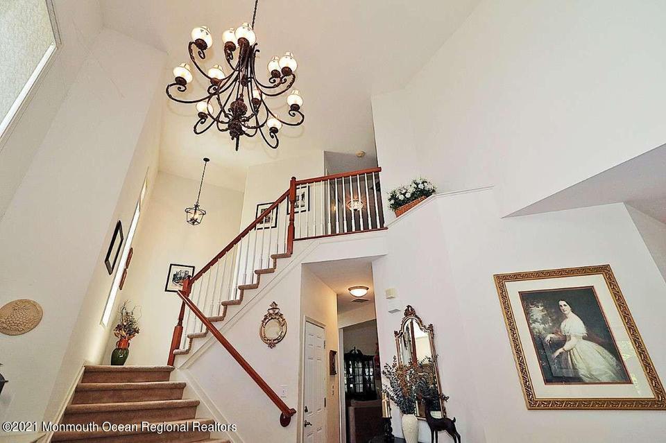  8 Cooper Ct, Cream Ridge, NJ 08514 photo 6