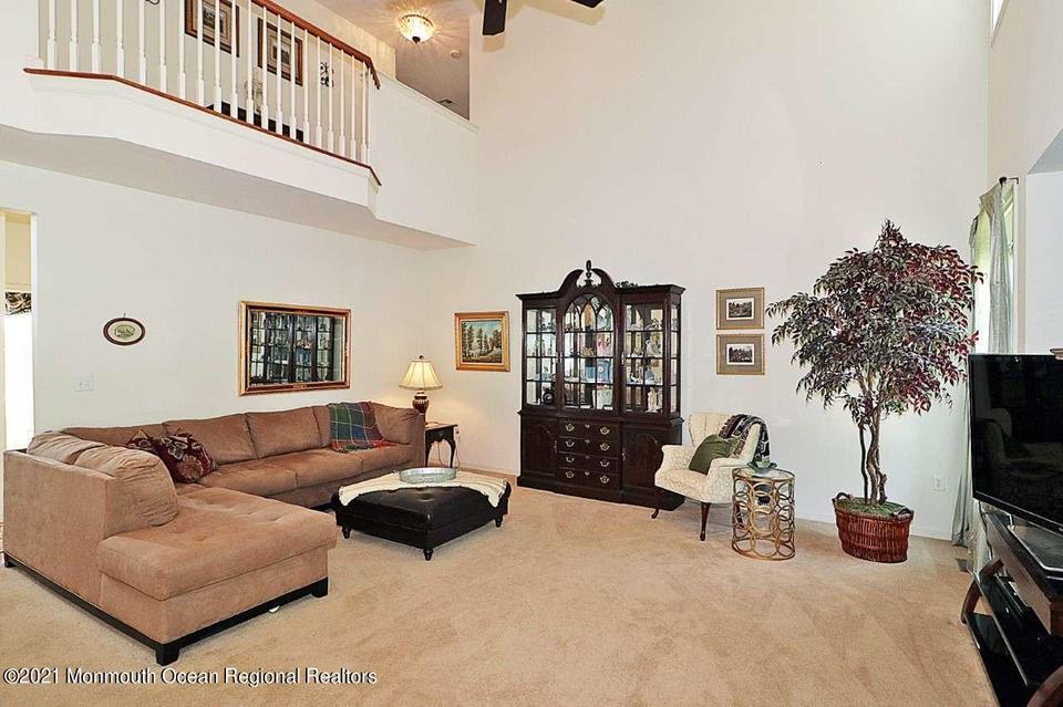  8 Cooper Ct, Cream Ridge, NJ 08514 photo 9