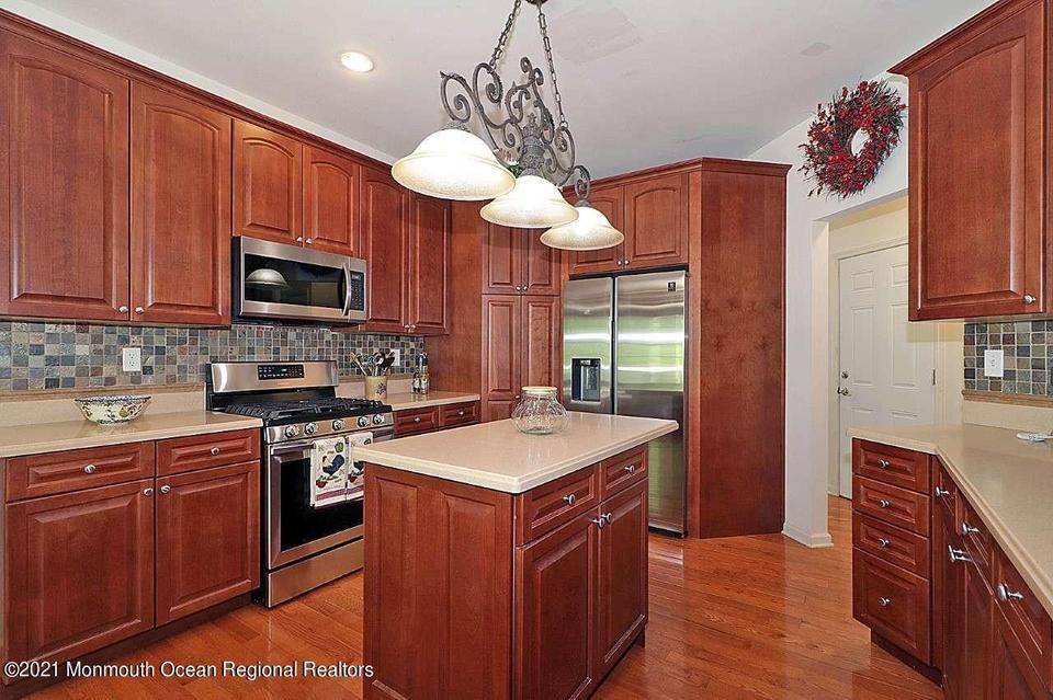  8 Cooper Ct, Cream Ridge, NJ 08514 photo 10