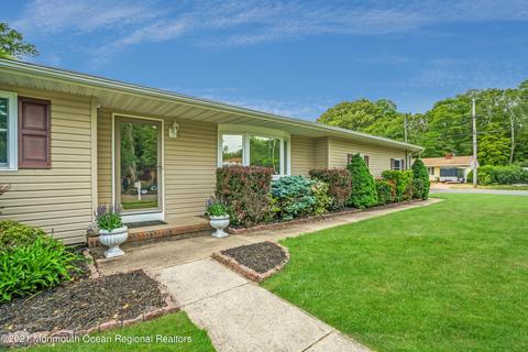 310 Dewey Dr, Forked River, NJ 08731 photo 2