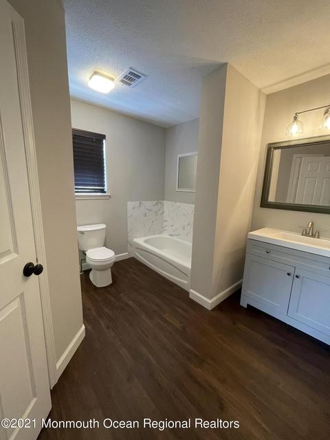 352 Olympic St, Brick, NJ 08724 photo 22