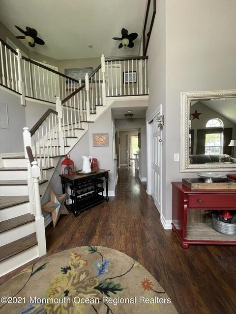 352 Olympic St, Brick, NJ 08724 photo 4
