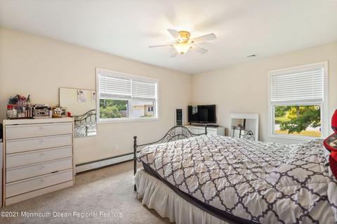 37 Bobwhite Ct, Forked River, NJ 08731 photo 17