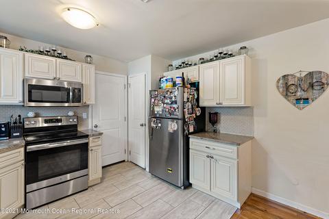 37 Bobwhite Ct, Forked River, NJ 08731 photo 12