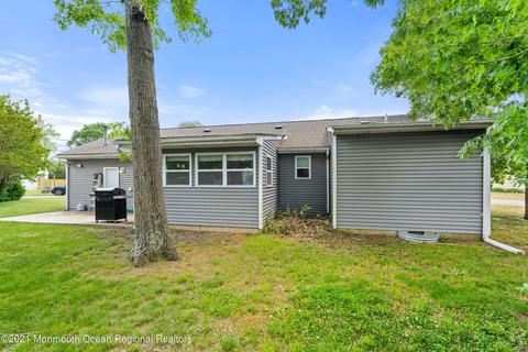 37 Bobwhite Ct, Forked River, NJ 08731 photo 25