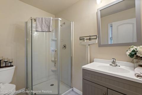 37 Bobwhite Ct, Forked River, NJ 08731 photo 21