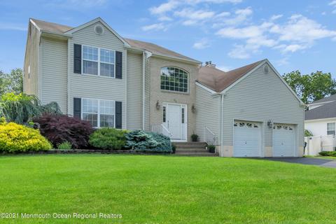 313 Mackenzie Dr, Jackson, NJ 08527 photo 2