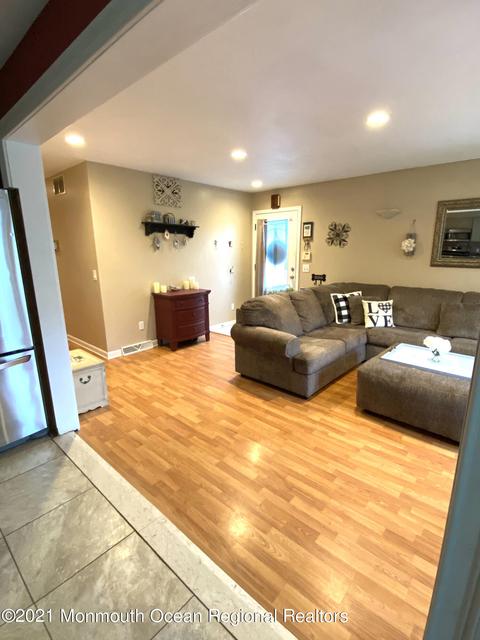 15 E 4th St, Howell, NJ 07731 photo 9