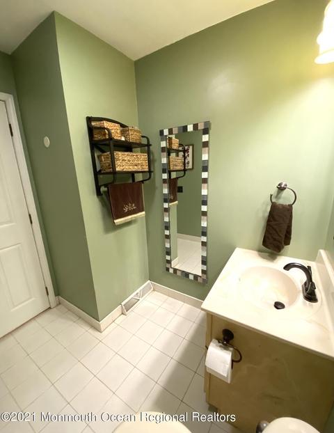 15 E 4th St, Howell, NJ 07731 photo 16