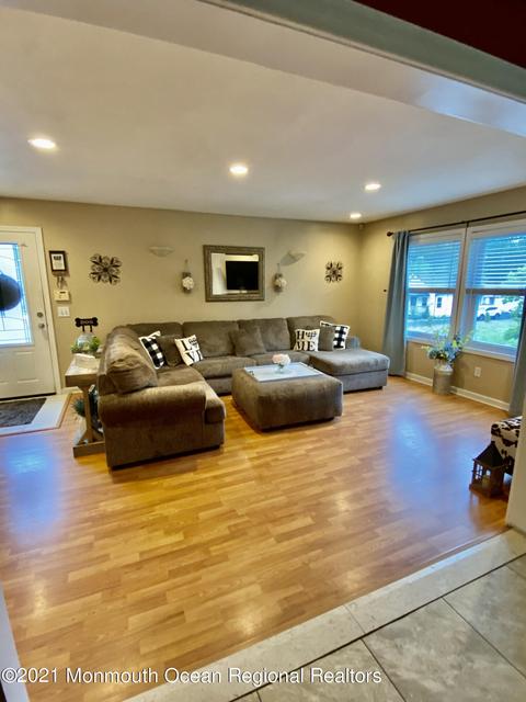 15 E 4th St, Howell, NJ 07731 photo 8