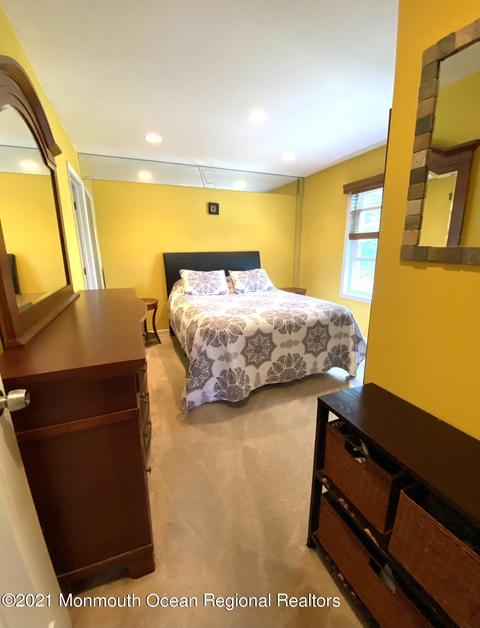 15 E 4th St, Howell, NJ 07731 photo 11