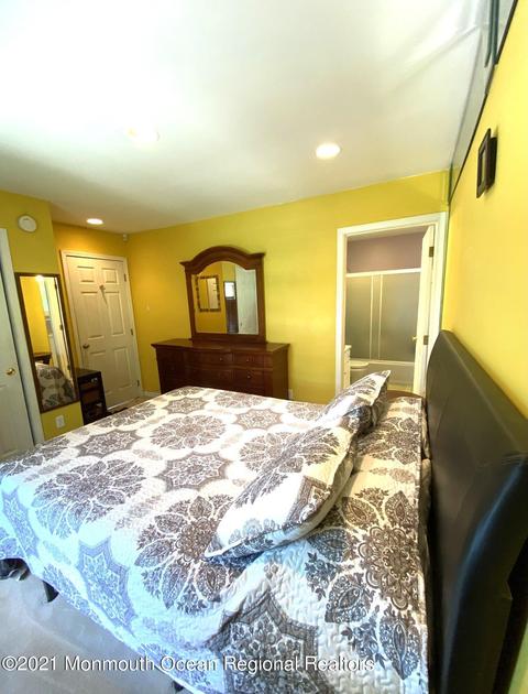 15 E 4th St, Howell, NJ 07731 photo 12