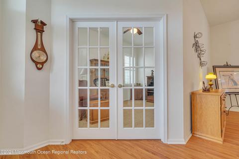 56 Pancoast Rd, Waretown, NJ 08758 photo 9