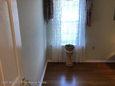 4 Clyde Sq, Jackson, NJ 08527 photo 39