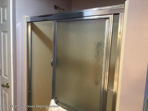 4 Clyde Sq, Jackson, NJ 08527 photo 33