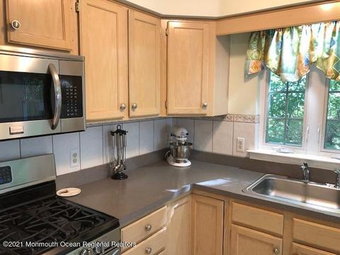 4 Clyde Sq, Jackson, NJ 08527 photo 17